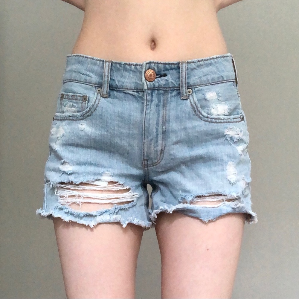 American Eagle Light Wash Denim Shorts